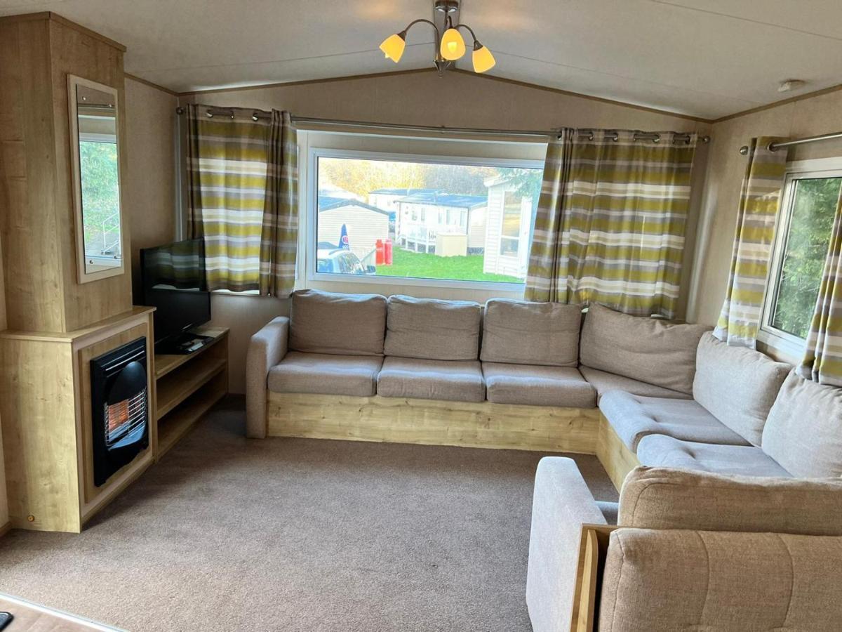 Blackpool Caravan In Haven Marton Mere Holiday Park Exterior photo